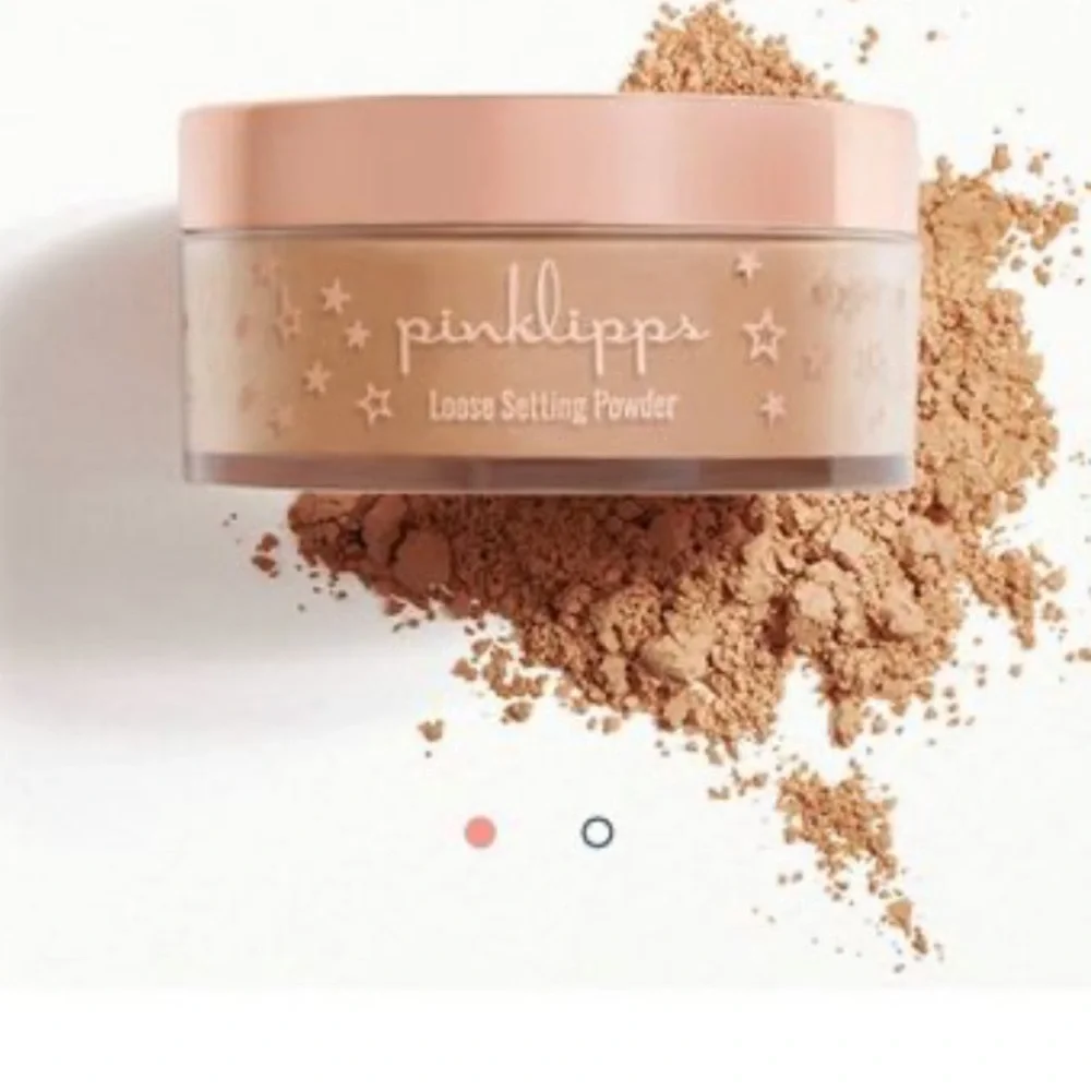 PINKLIPPS COSMETICS Loose Setting Powder in Deep honey